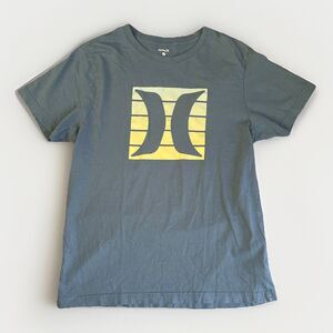 Hurley Mens Graphic T-Shirt Medium Blue W/ Ombre Yellow Logo Tee Short Sleeve